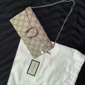 Gucci Dionysus Wallet on chain